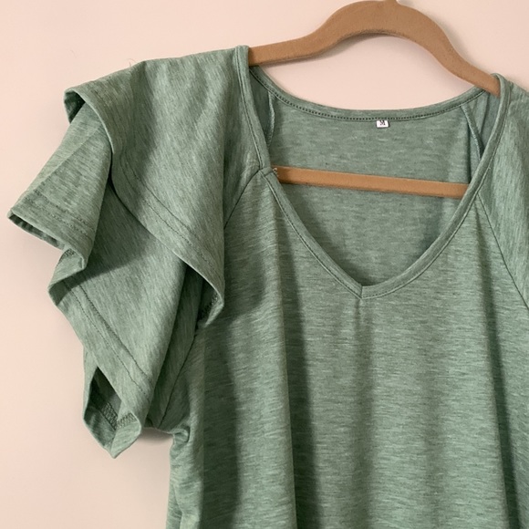 Hello PinkV-Neck Shoulder Detail Raglan Sleeve. Sage Green, easy flow shirt - Picture 2 of 6